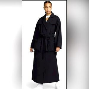 Nike Sportswear STORM-FIT ADV TECH PACK Trench Coat Women
Large (DV8230-…